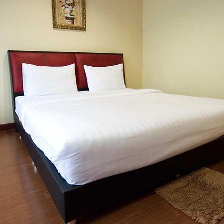 Bluebird Inn Pattaya Dış mekan fotoğraf