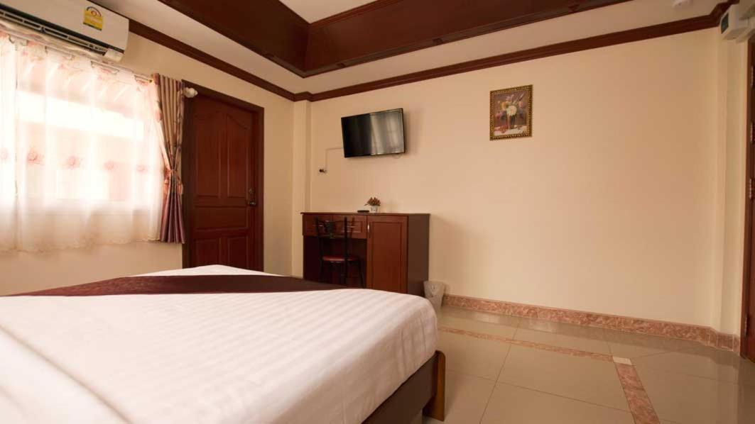 Bluebird Inn Pattaya Dış mekan fotoğraf