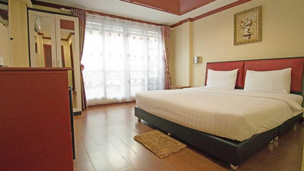 Bluebird Inn Pattaya Dış mekan fotoğraf