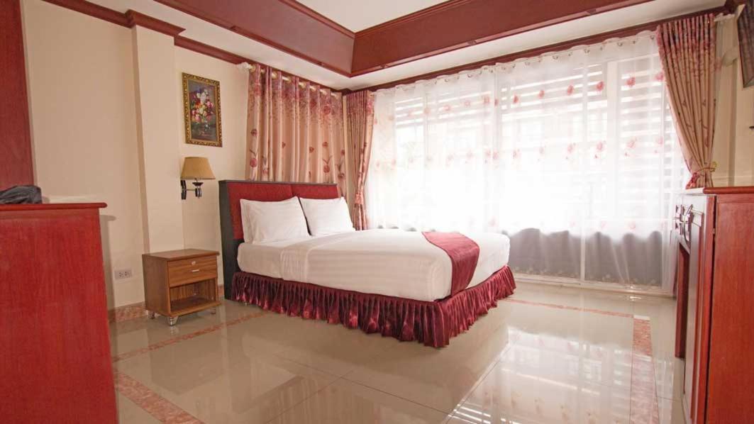 Bluebird Inn Pattaya Dış mekan fotoğraf